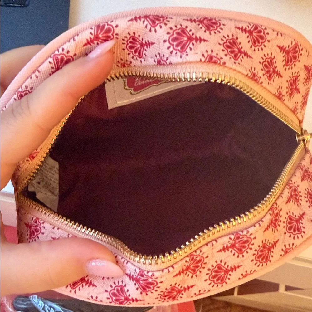 Pink Patterned Cosmetic Pouch - Picture 4 of 4